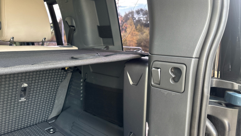 Land Rover Defender 2.0 D240 HSE 110 5dr Auto [6 Seat] Diesel Estate